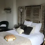 D'hotes Les Magnolias B&B 3*