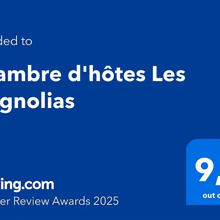 D'hotes Les Magnolias לינה וארוחת בוקר
