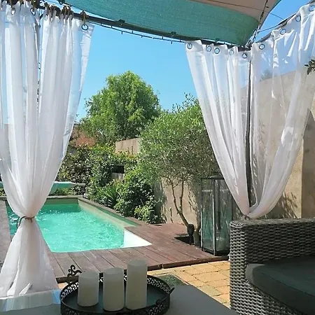 D'hotes Les Magnolias Отель типа 